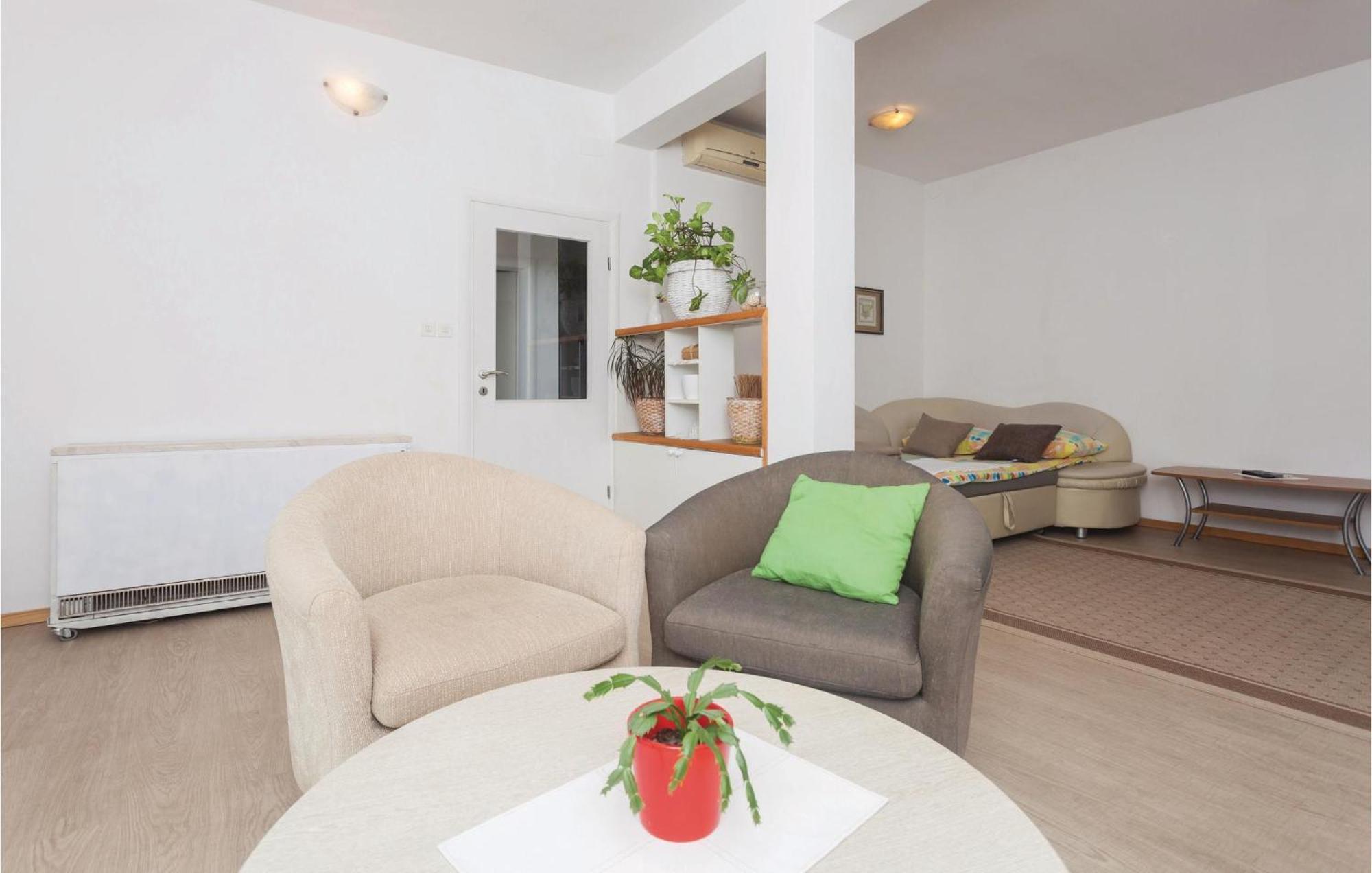 Cozy Apartment In Zaton Veliki With Kitchen Eksteriør bilde